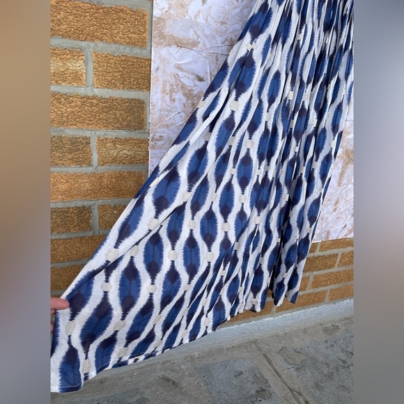 V. DE. VINSTER print maxi dress size small - Picture 10 of 13